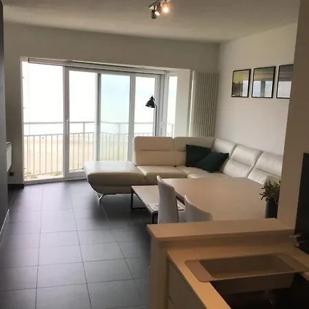Appartement Marjolaine Zeezicht - Nieuwpoort-Bad Met Gratis Garagebox Extérieur photo