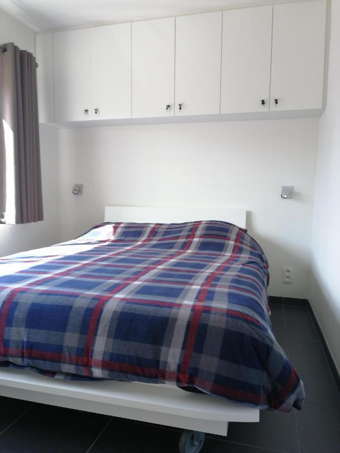 Marjolaine Zeezicht - Nieuwpoort-bad Met Gratis Garagebox Appartement *