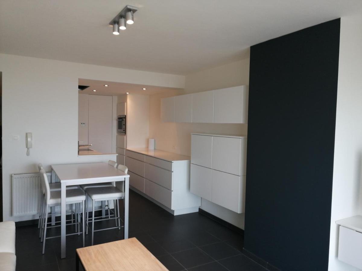 Marjolaine Zeezicht - Nieuwpoort-bad Met Gratis Garagebox Appartement Nieuport
